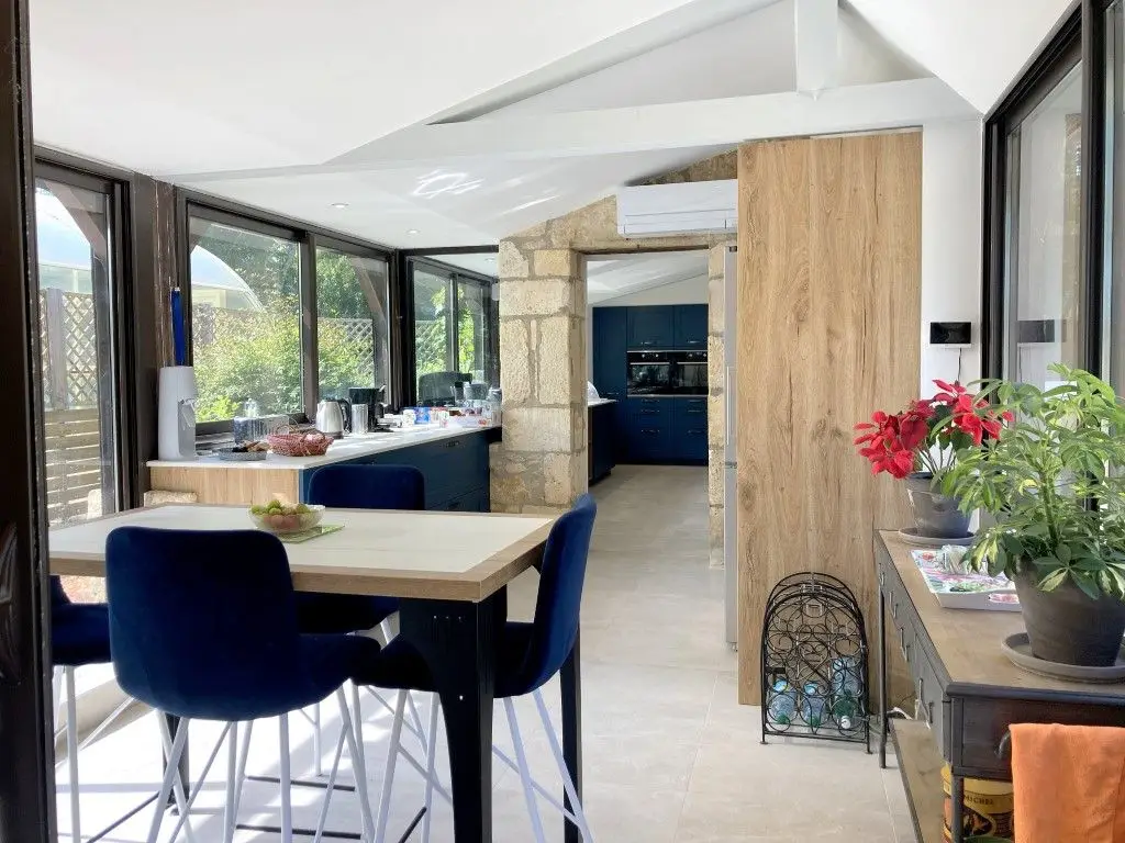 Gîte Lot - La Buissière " La Maison" Cuisine