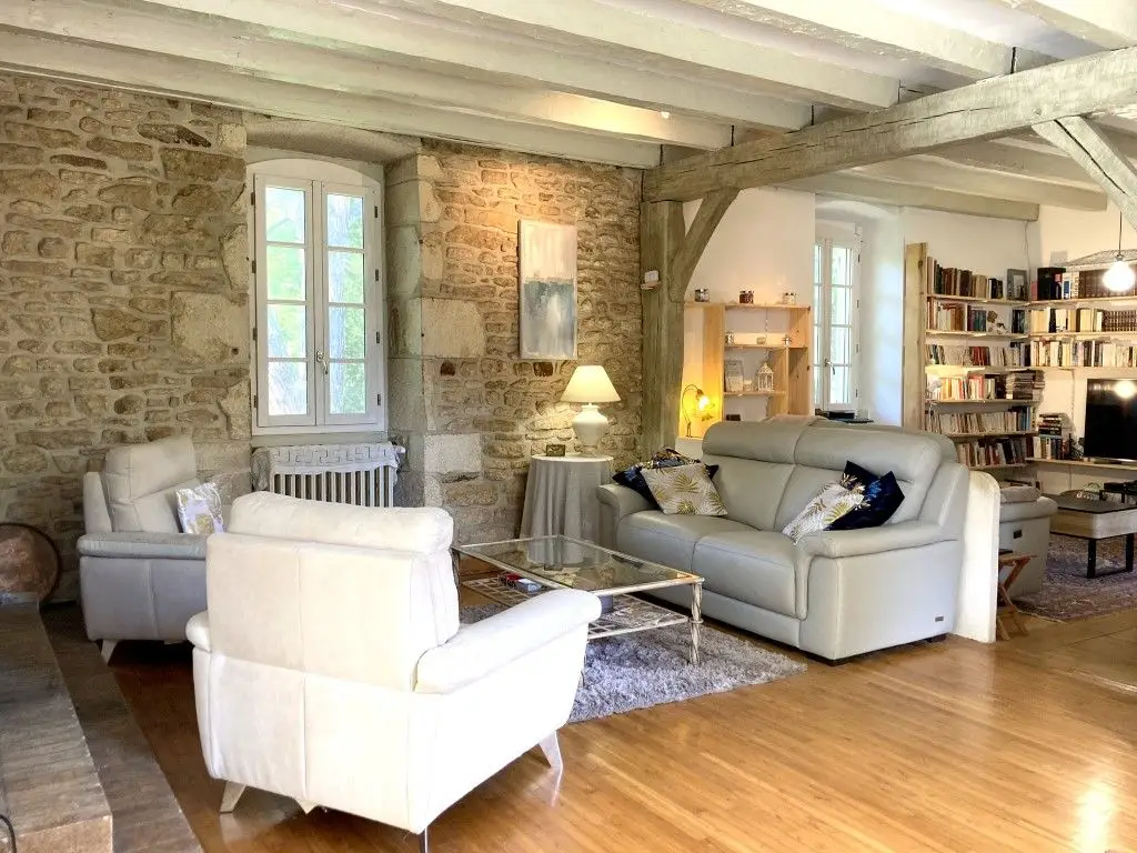 Gîte La Buissière "La Maison" le salon au premier